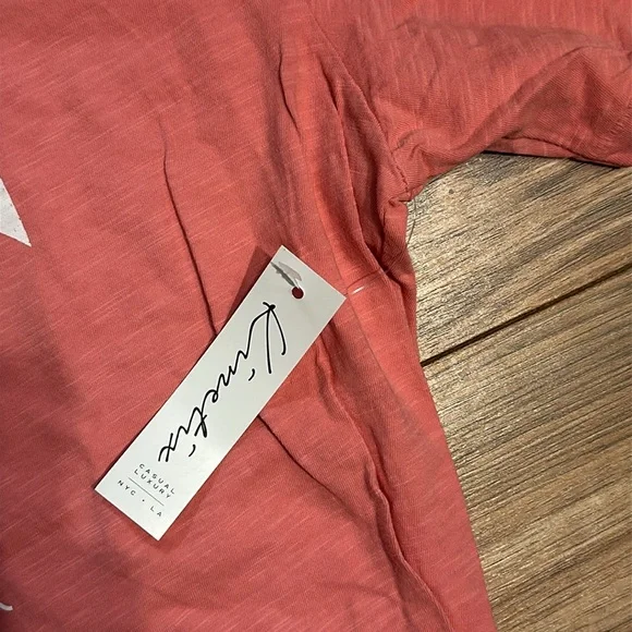 NWT. Woman’s Kinetix casual luxury pink “life is a beach” T-shirt. Size L. - Picture 4 of 6